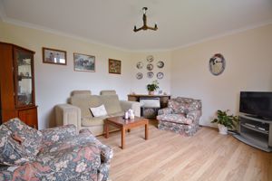 Sitting Room- click for photo gallery